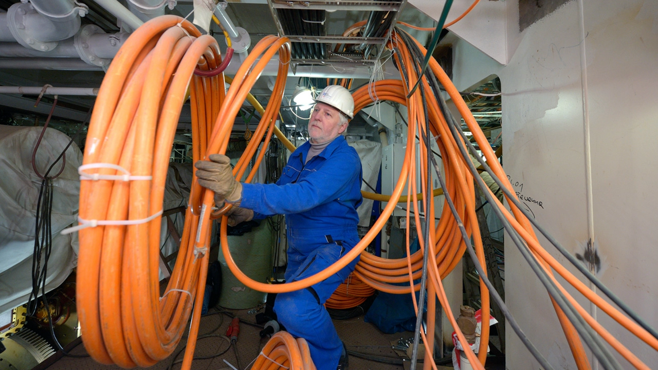 Система кабельных линий на судне: выбор, монтаж и расчет сечения