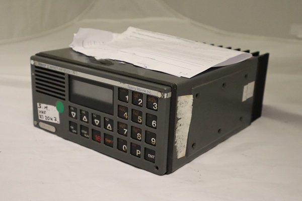 Радиостанция SPERRY MARINE RT 2047 (б.у.) s/n 499921 раб. 1