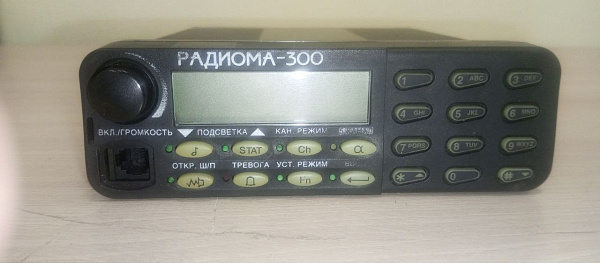 УКВ-радиостанция Радиома-300 (речного диапазона), б/у, на проверку