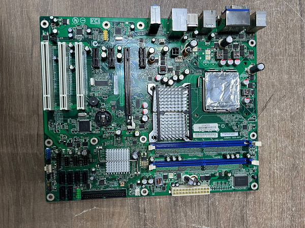 Материнская плата Vision Master DG43NB s.n 001CC0F39897 б.у рабочее